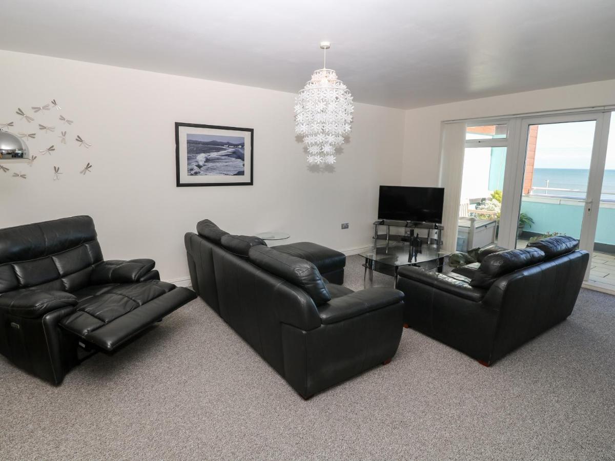 Sea View Apartment Pwllheli Eksteriør billede