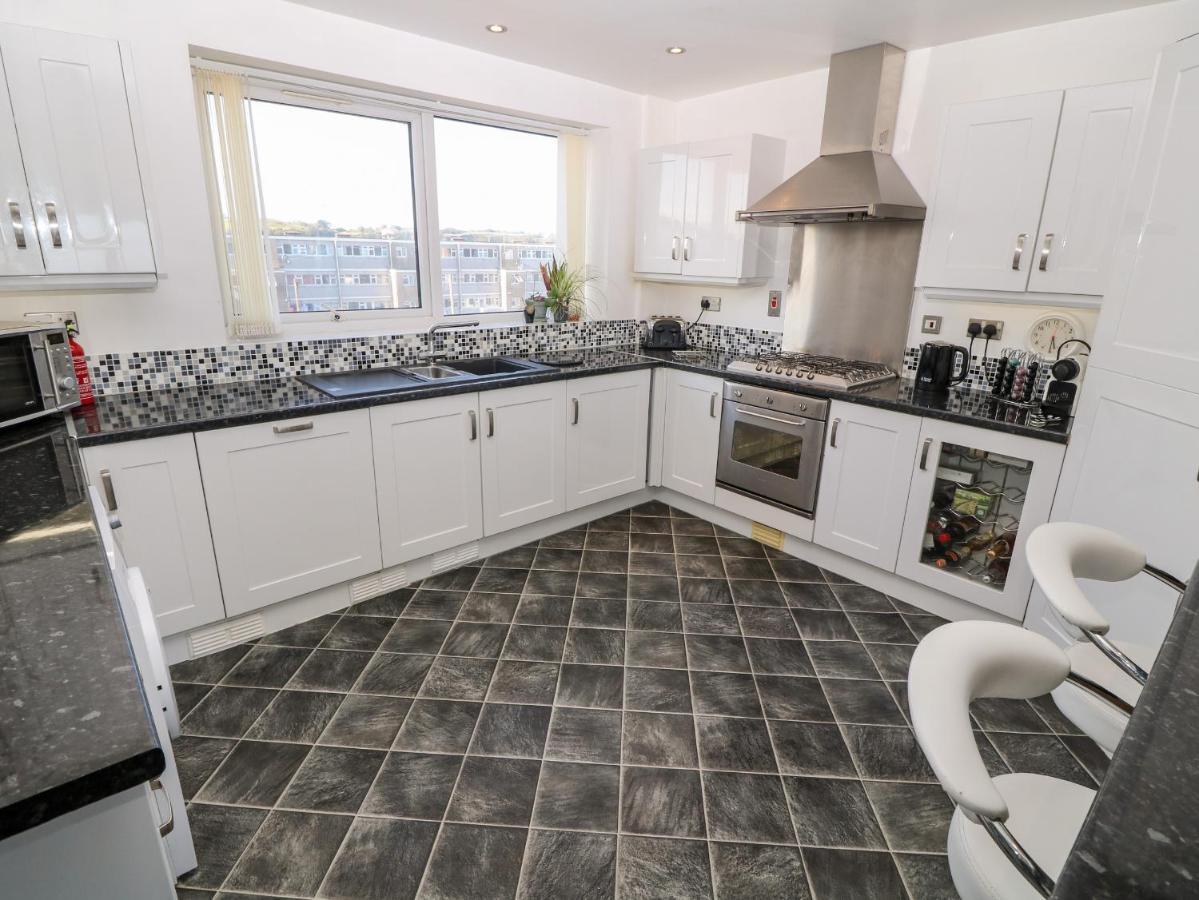 Sea View Apartment Pwllheli Eksteriør billede